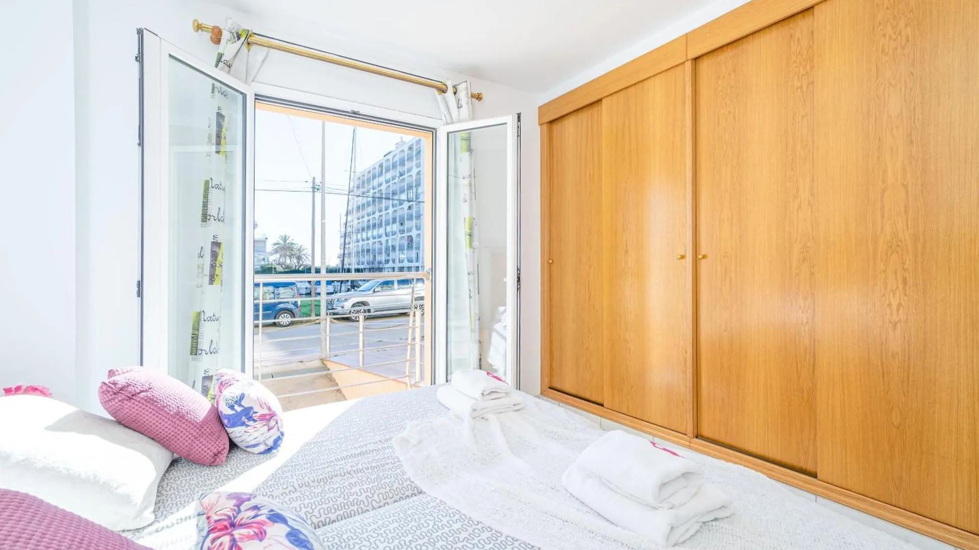 Apart-Rent Apartment Port Salins 0155 エンプリアブラバ 0*,  スペイン